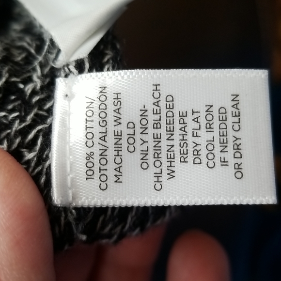 Loft Sweater Medium - Picture 7 of 7